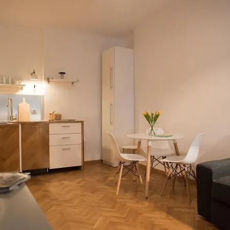 Skolimowska - Great * Warsaw